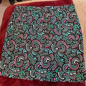 EUC. Banana Republic Skirt. Size 14. Excellent condition. Zippered back.